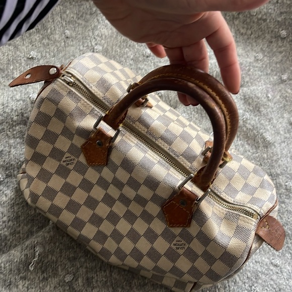 Louis Vuitton bag - Picture 2 of 6